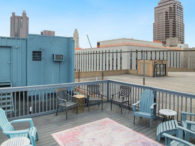 78 E Chestnut Street, 104, Columbus, OH 43215