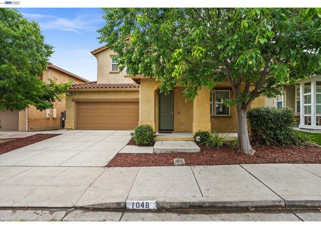 1048 Ashbridge Bay Dr, Pittsburg, CA 94565