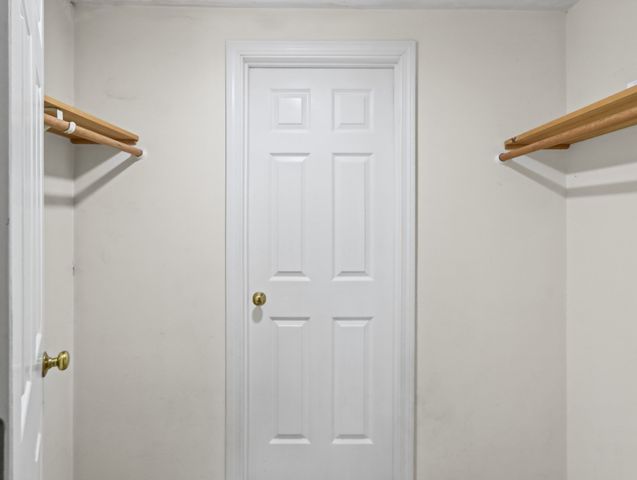 180 Cadish Avenue 8, Hull, MA 02045