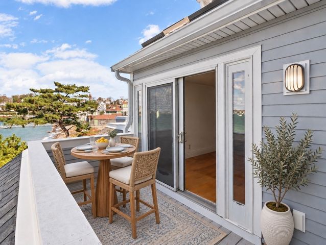 180 Cadish Avenue 8, Hull, MA 02045