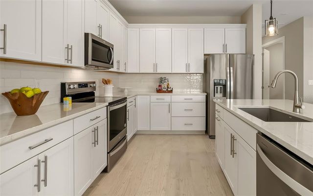 17342 LUMINOUS AVENUE, Venice, FL 34293