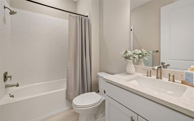 17342 LUMINOUS AVENUE, Venice, FL 34293