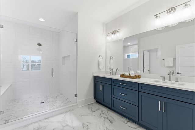 928 Delmas Ave A, Nashville, TN 37216