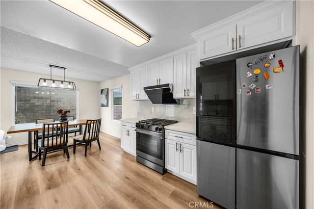 14732 Shadow Dr, Fontana, CA 92337