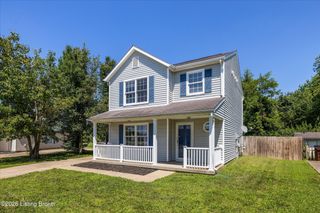 6519 Hunters Creek Blvd, Louisville, KY 40258