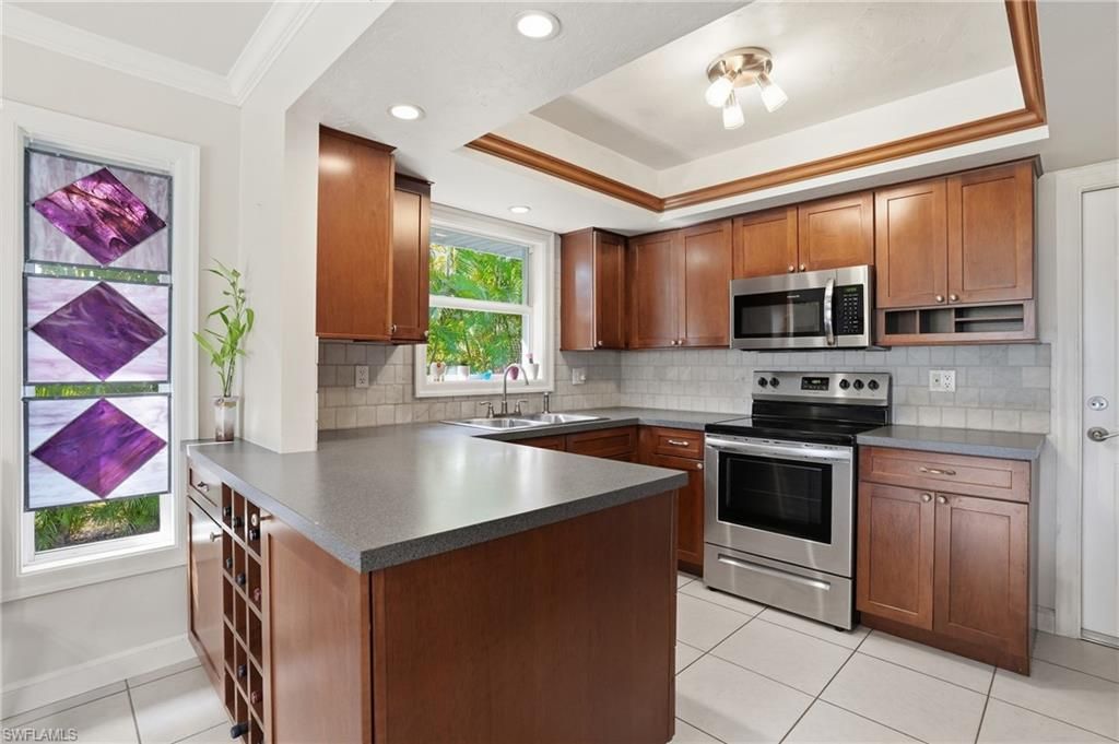 2500 10th ST N, NAPLES, FL 34103 — photo 5