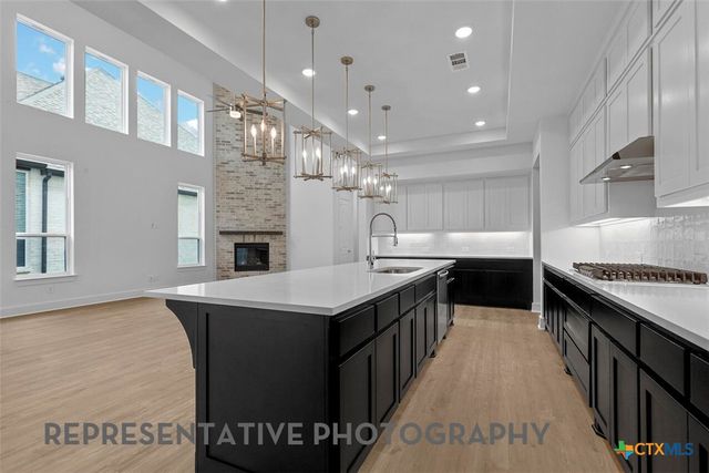 6999 Hallie Hunt, Schertz, TX 78154