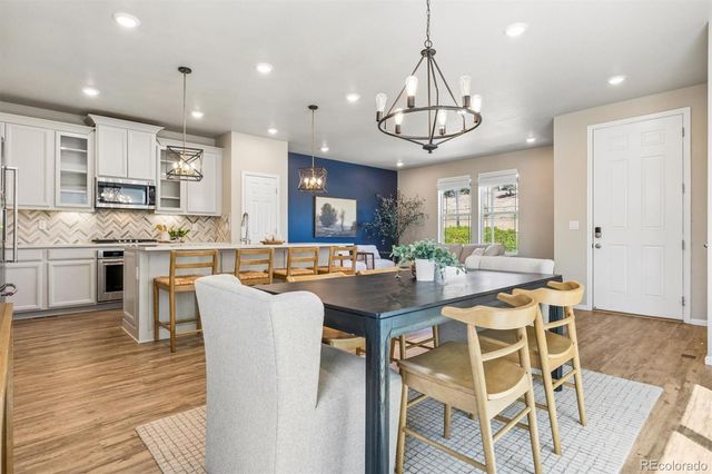 399 Courtfield Way, Castle Rock, CO 80108
