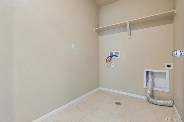 399 Courtfield Way, Castle Rock, CO 80108