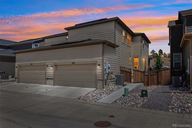 399 Courtfield Way, Castle Rock, CO 80108