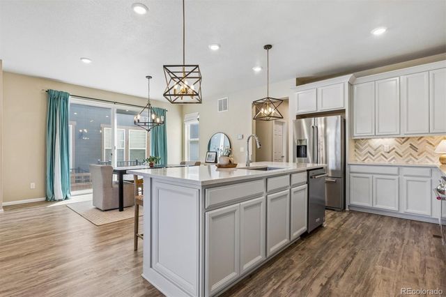 399 Courtfield Way, Castle Rock, CO 80108