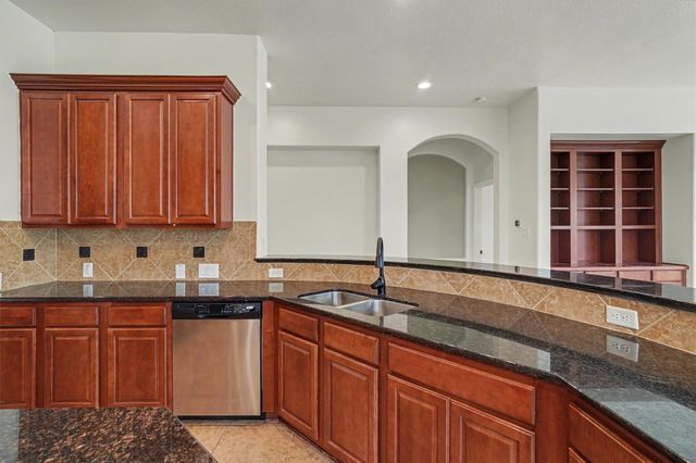 3516 Firenze Drive, Friendswood, TX 77546