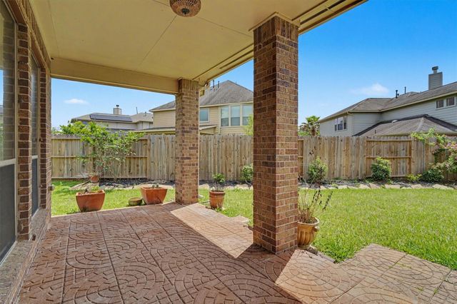 3516 Firenze Drive, Friendswood, TX 77546