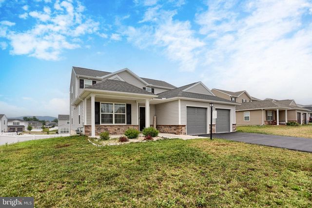 121 EAGLE RD, Dillsburg, PA 17019