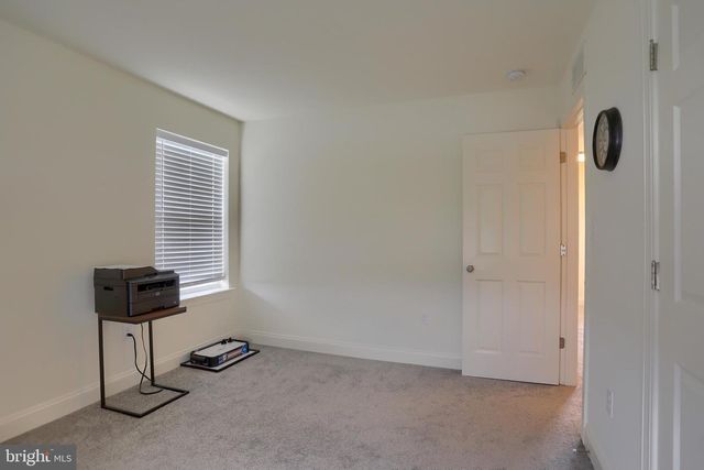 121 EAGLE RD, Dillsburg, PA 17019
