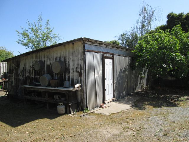 23873 State Highway 120, Escalon, CA 95320