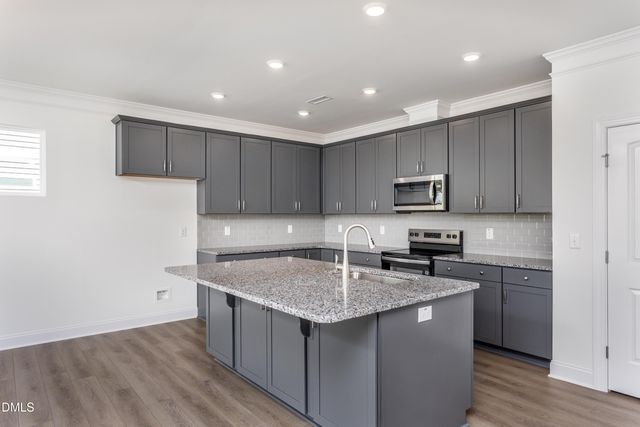 529 Highview Drive 21, Benson, NC 27504
