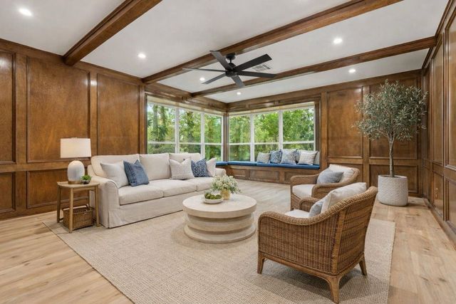 1957 Ogrady Drive, Conroe, TX 77304