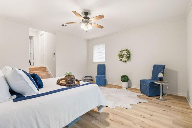 1957 Ogrady Drive, Conroe, TX 77304