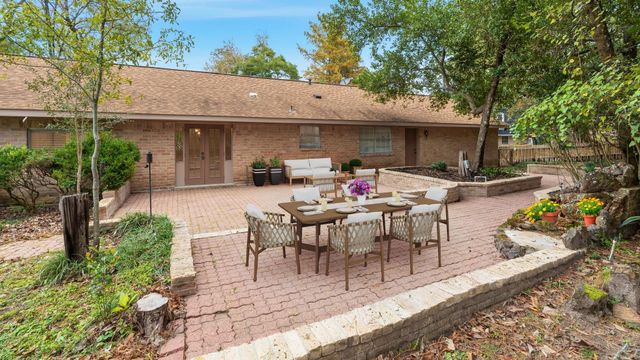 1957 Ogrady Drive, Conroe, TX 77304