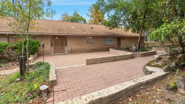 1957 Ogrady Drive, Conroe, TX 77304