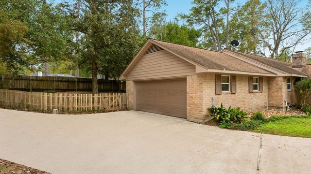 1957 Ogrady Drive, Conroe, TX 77304