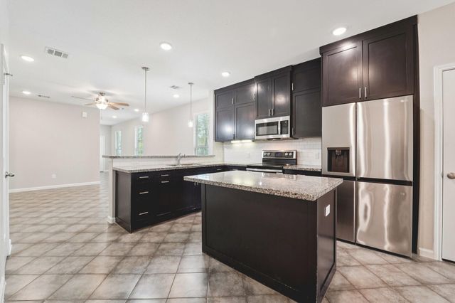 23888 Mason Bee Lane, New Caney, TX 77357