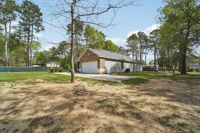 23888 Mason Bee Lane, New Caney, TX 77357