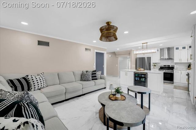 7240 Horger Street, Dearborn, MI 48126