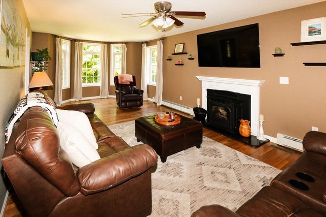 44A Bear Hill, Newton, NH 03858