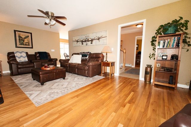44A Bear Hill, Newton, NH 03858