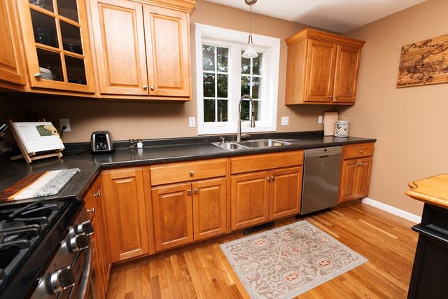 44A Bear Hill, Newton, NH 03858