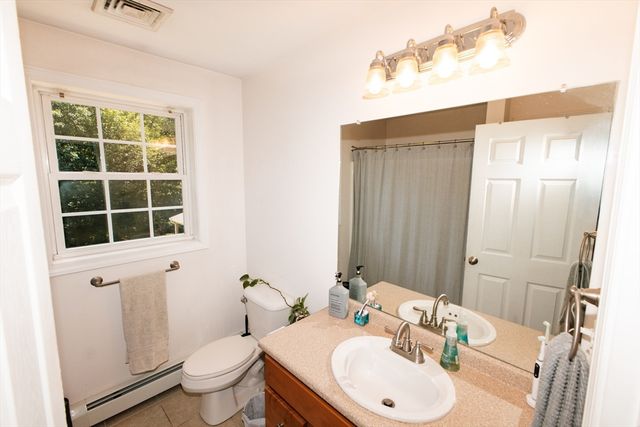 44A Bear Hill, Newton, NH 03858