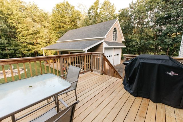 44A Bear Hill, Newton, NH 03858