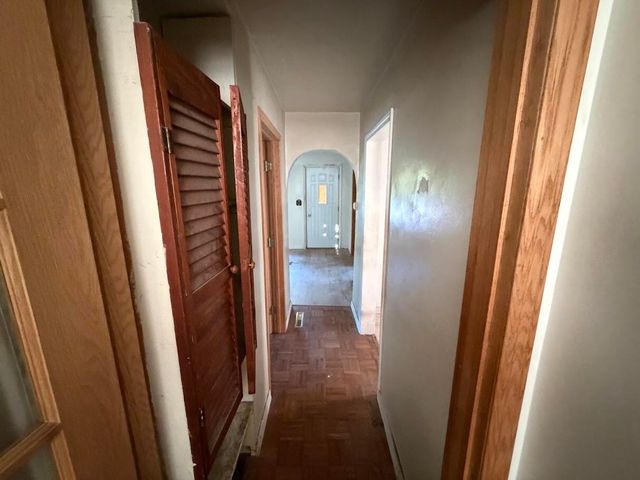 2744 Huizenga Street, Norton Shores City, MI 49444