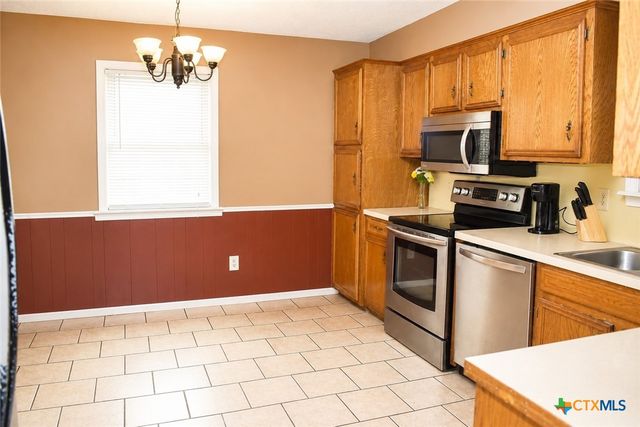 1603 Alcoa Avenue, Rockdale, TX 76567