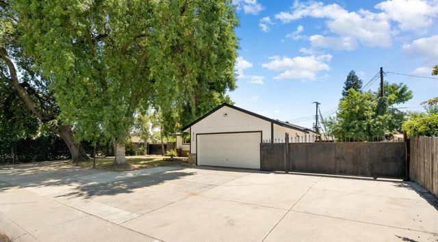 8770 Gerber Rd, Sacramento, CA 95828