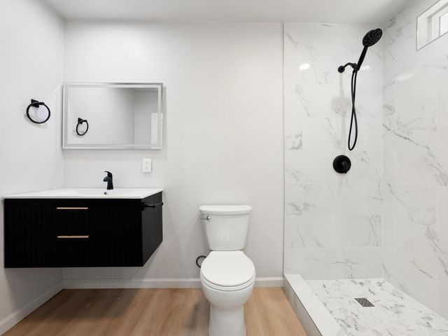 8770 Gerber Rd, Sacramento, CA 95828