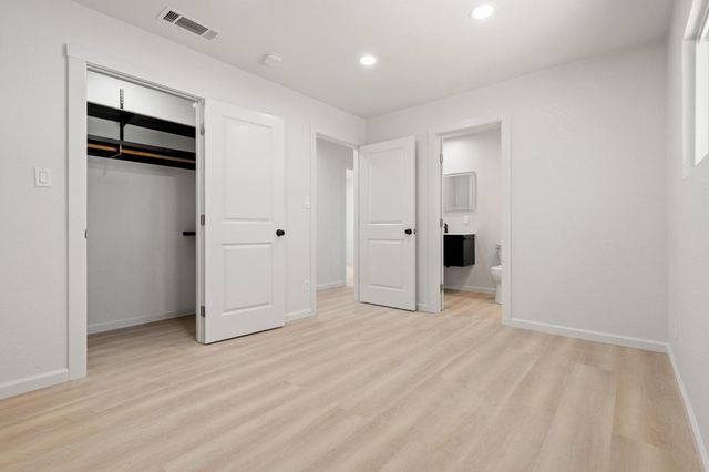 8770 Gerber Rd, Sacramento, CA 95828