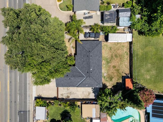 8770 Gerber Rd, Sacramento, CA 95828