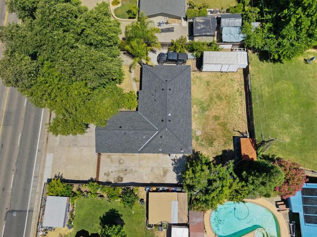 8770 Gerber Rd, Sacramento, CA 95828