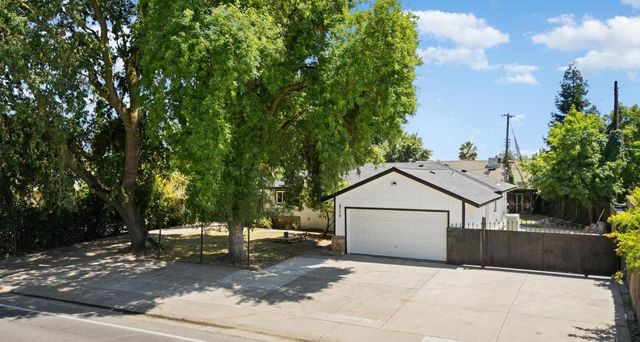 8770 Gerber Rd, Sacramento, CA 95828