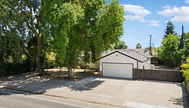8770 Gerber Rd, Sacramento, CA 95828