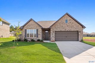 29061 Crawfish Drive, Harvest, AL 35749