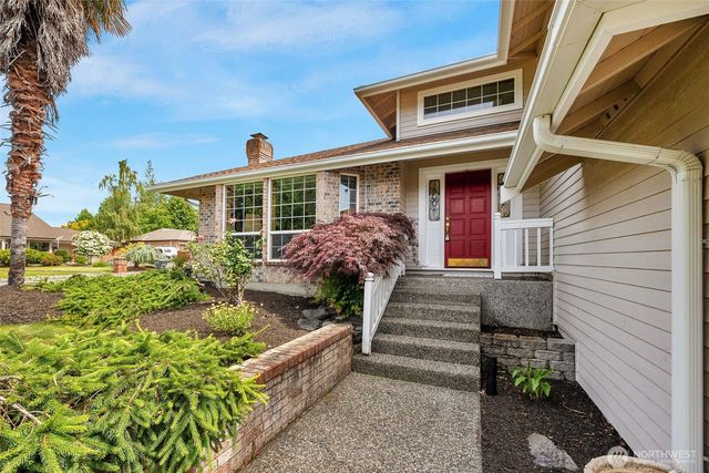 816 Aloha Place, Edmonds, WA 98020
