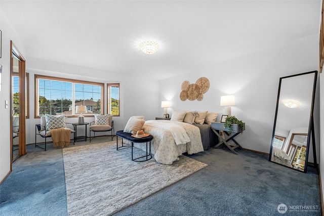 816 Aloha Place, Edmonds, WA 98020