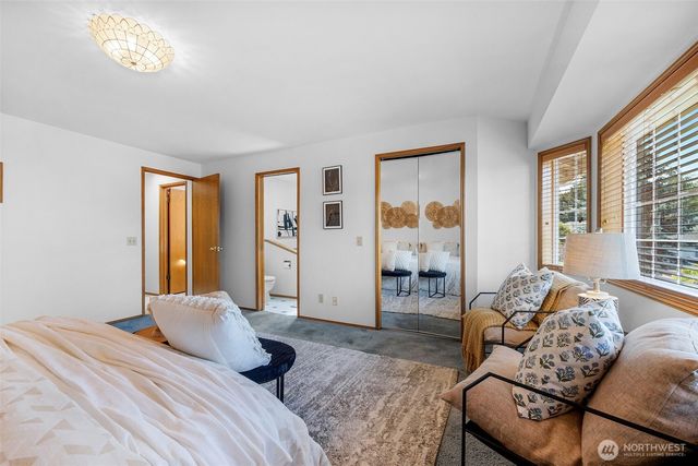 816 Aloha Place, Edmonds, WA 98020