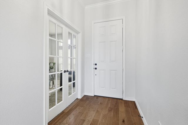 364 Sugar Creek Lane, Fort Worth, TX 76131