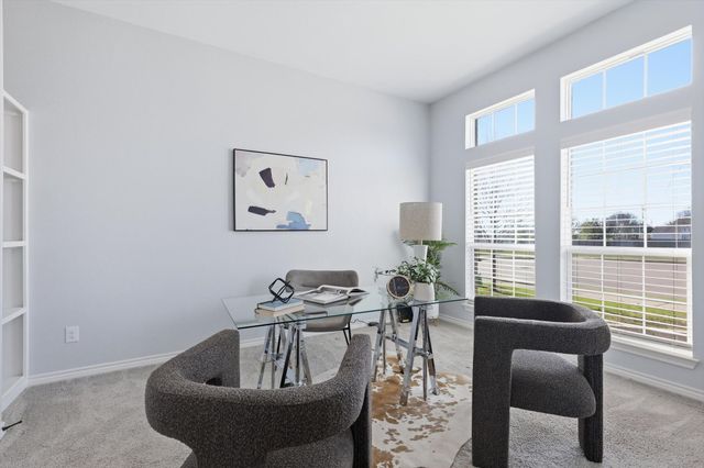 364 Sugar Creek Lane, Fort Worth, TX 76131