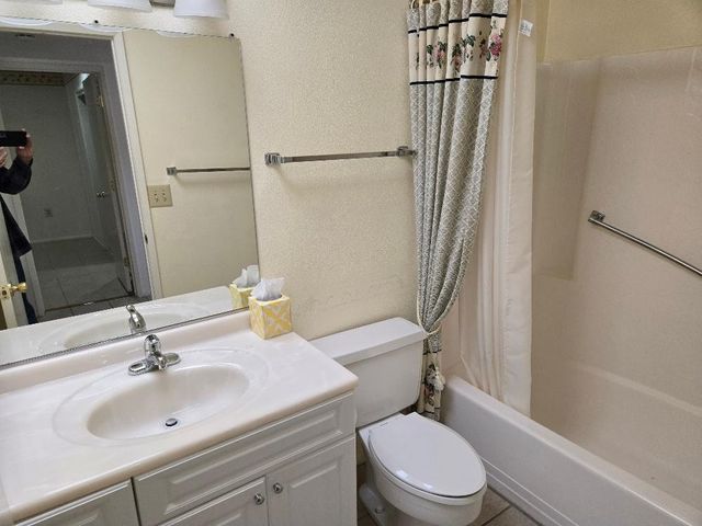 15457 N Ridgeview Road, Sun City, AZ 85351